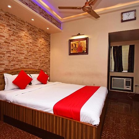 Oyo 2510 Near Camac Street Hotel Kolkata Exterior photo