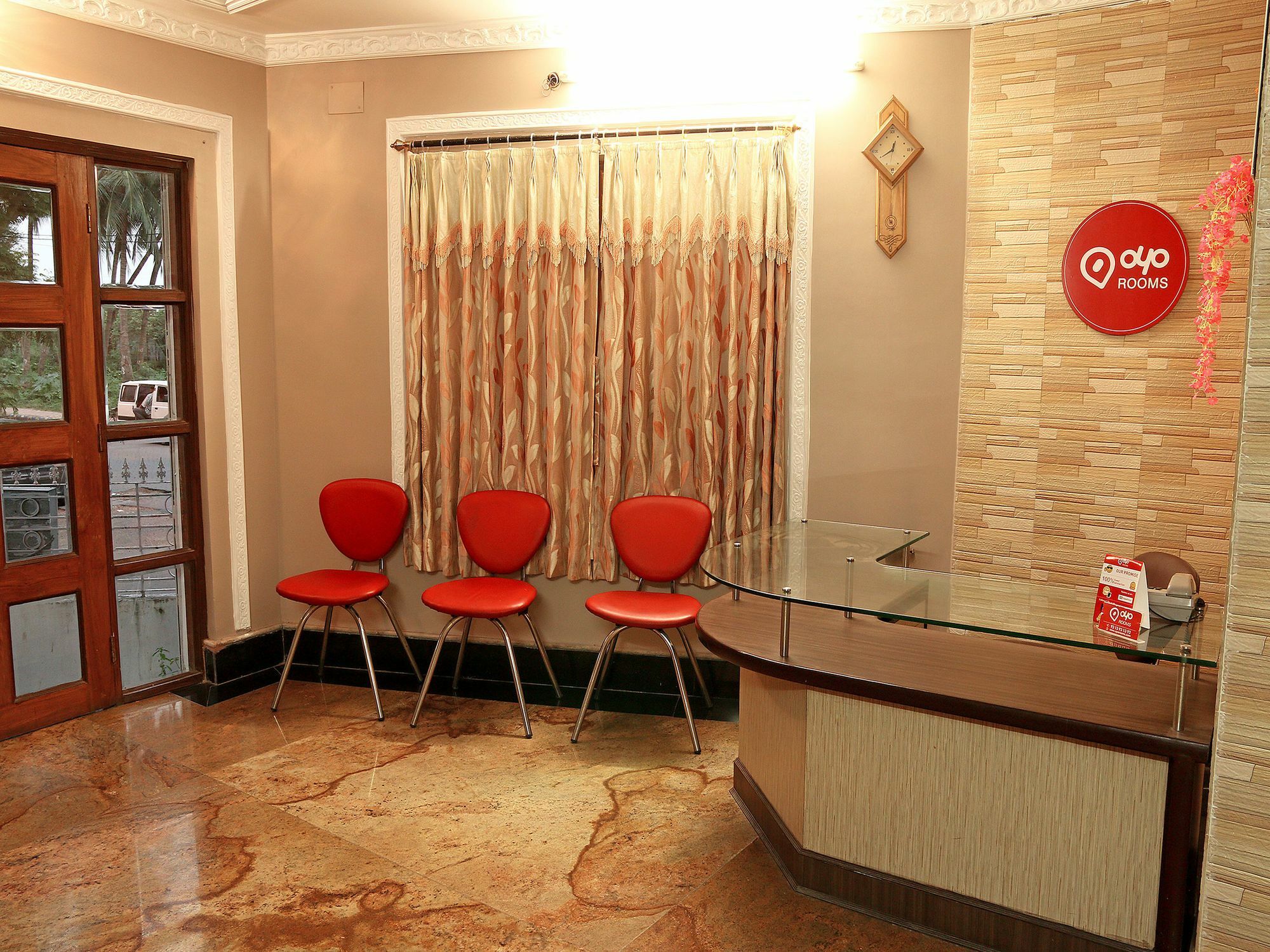 Oyo 2510 Near Camac Street Hotel Kolkata Exterior photo