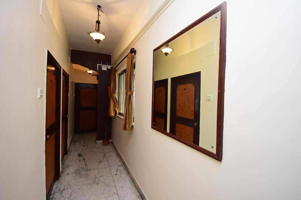 Oyo 2510 Near Camac Street Hotel Kolkata Exterior photo